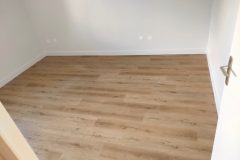 Pose-Parquet-Imitation-Chene-Appartement-Nantes-Genie-Multiservices
