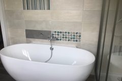 Pose-Baignoire-Design-Nantes-Genie-Multiservices