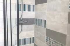 Pose-Paroi-Douche-Salle-Bain-Nantes-Genie-Multiservices